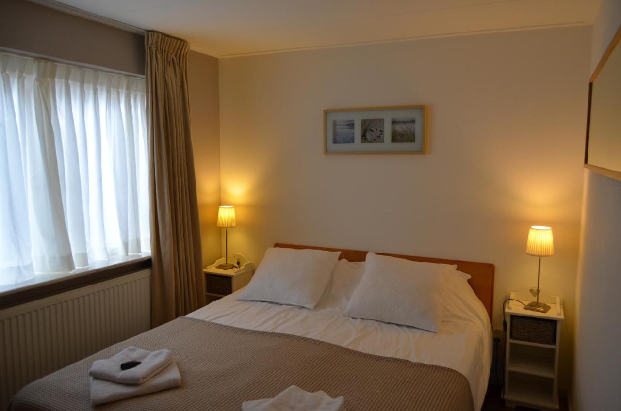Hotel De Waag Bergen Esterno foto
